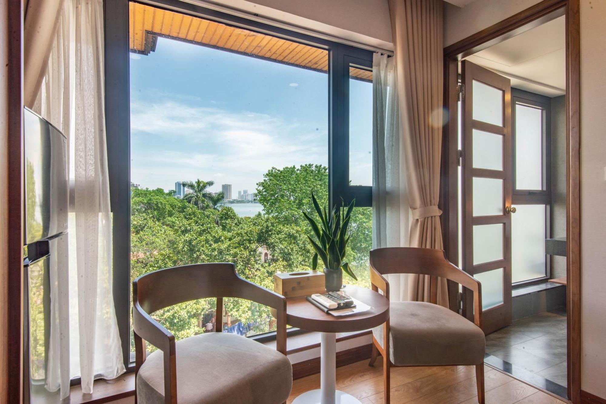 Sunny Moon West Lake Apartment 河内 客房 照片